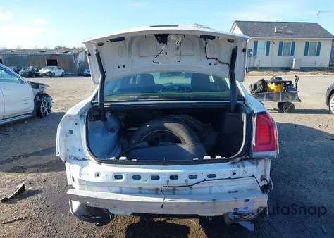 2018 Chrysler 300 Touring z USA, uszkodzony, nr VIN 2C3CCAAG7JH191598